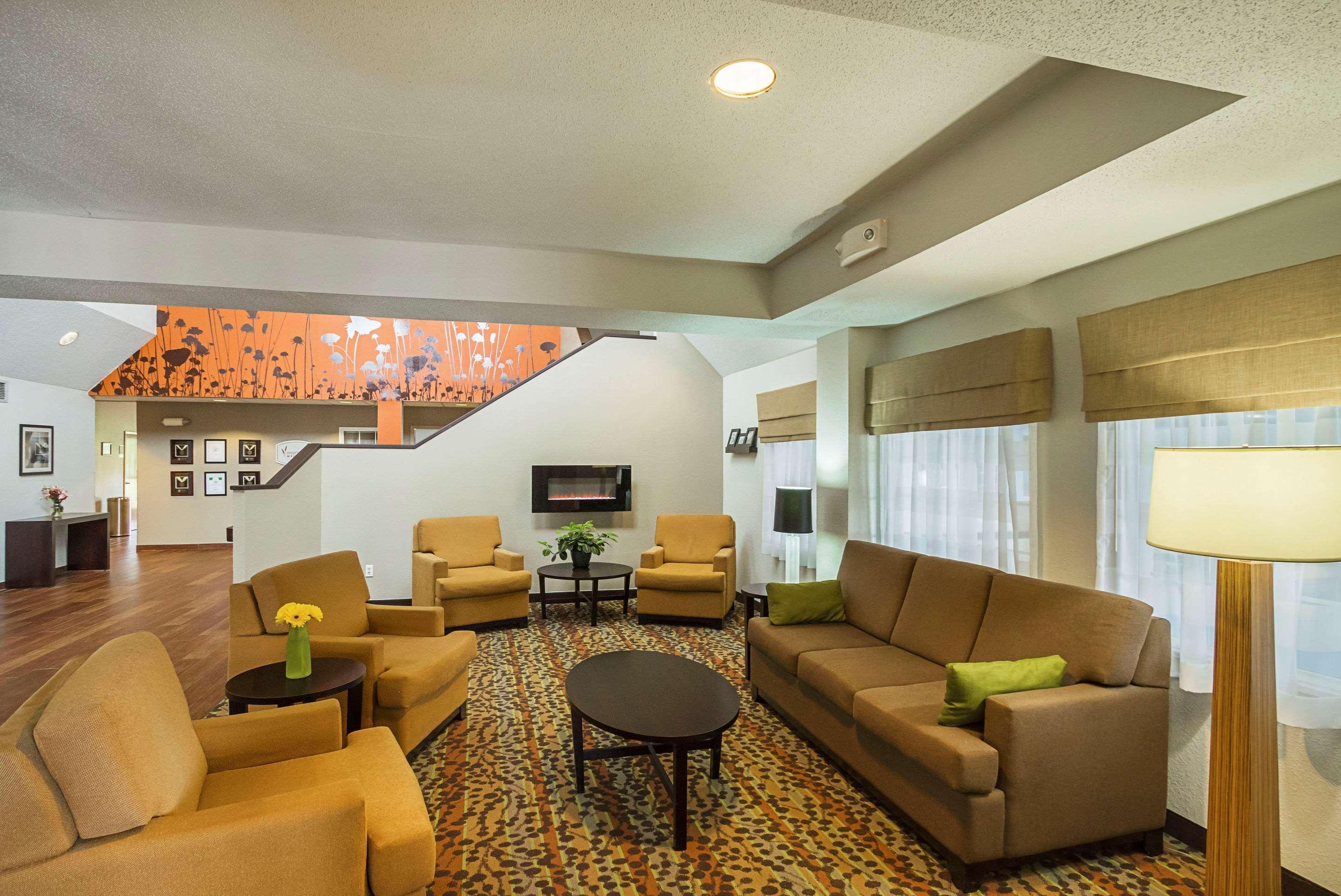 Sleep Inn & Suites Дэнвилл Экстерьер фото