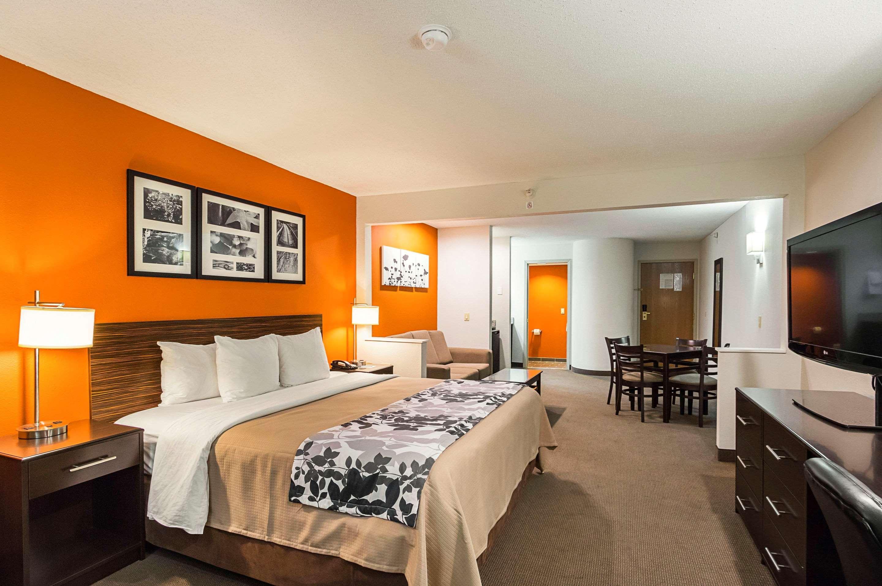 Sleep Inn & Suites Дэнвилл Экстерьер фото